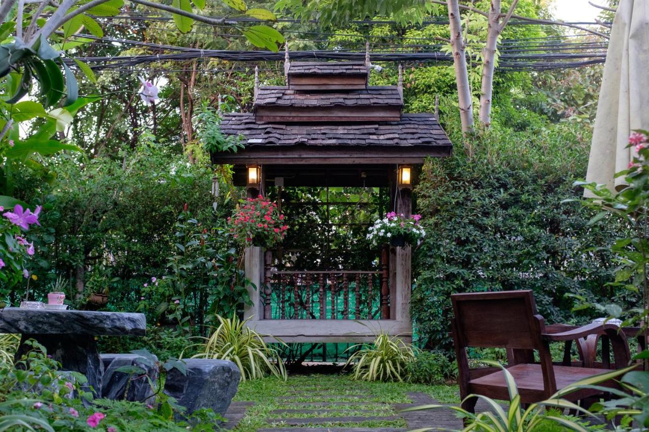 Chiangmai Singharat Road Villa Chiang Mai Extérieur photo